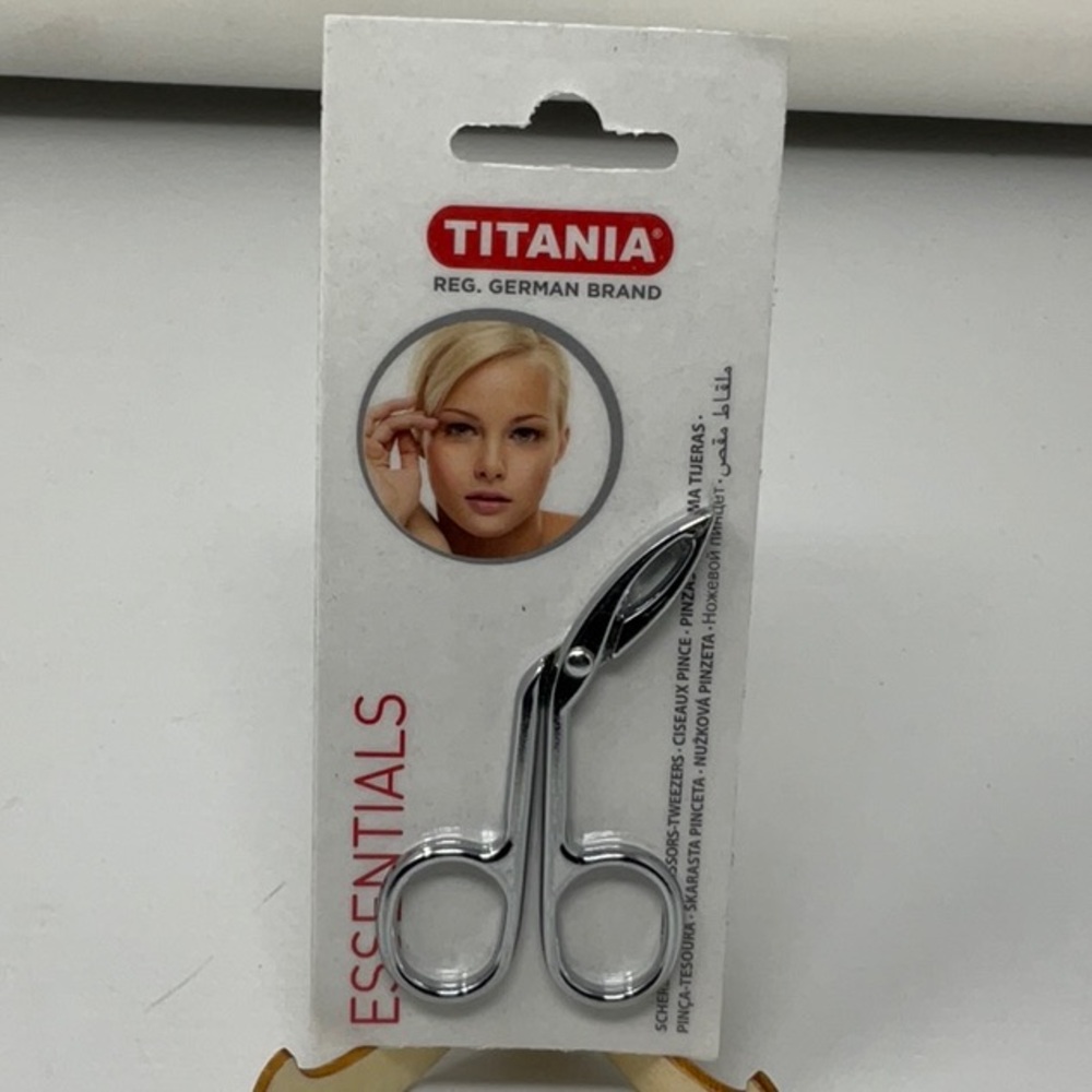 Titania essentials scissors tweezers